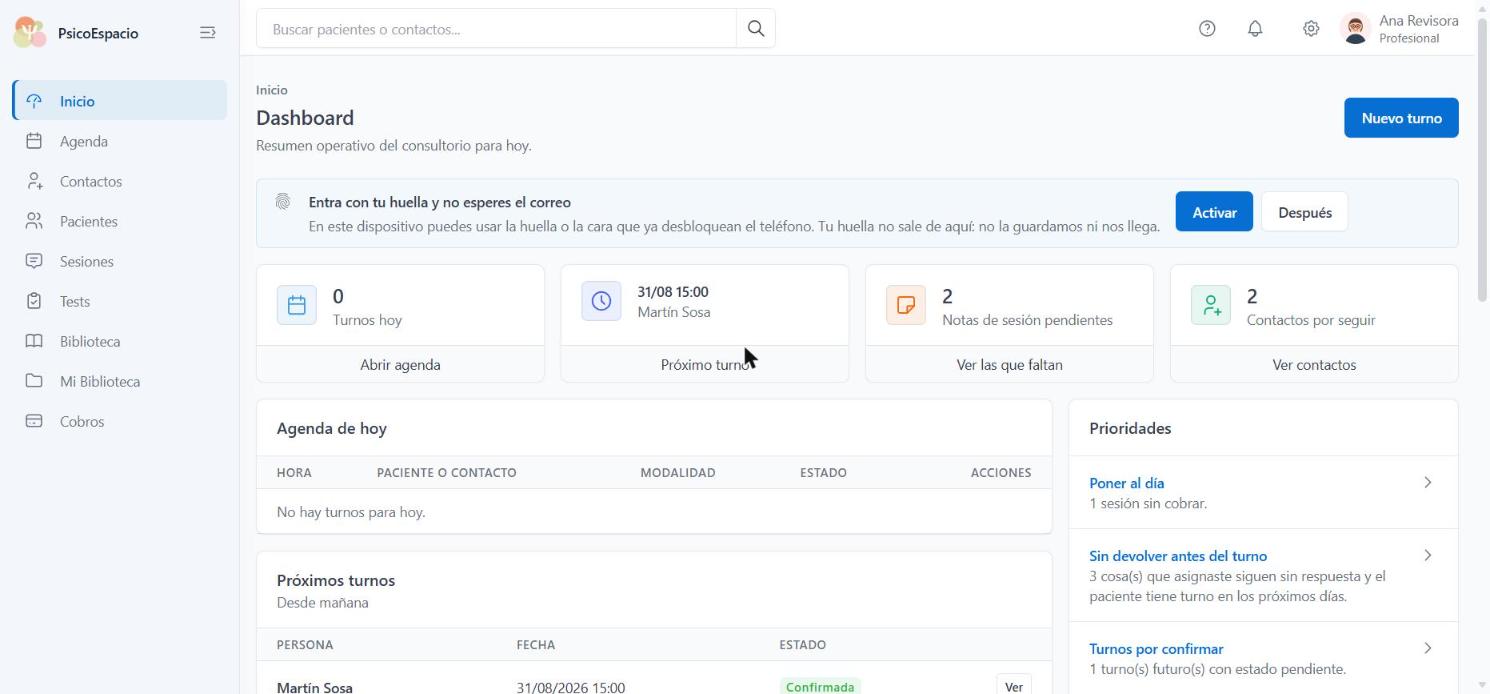 Pantalla de inicio de PsicoEspacio con la agenda del día y las prioridades